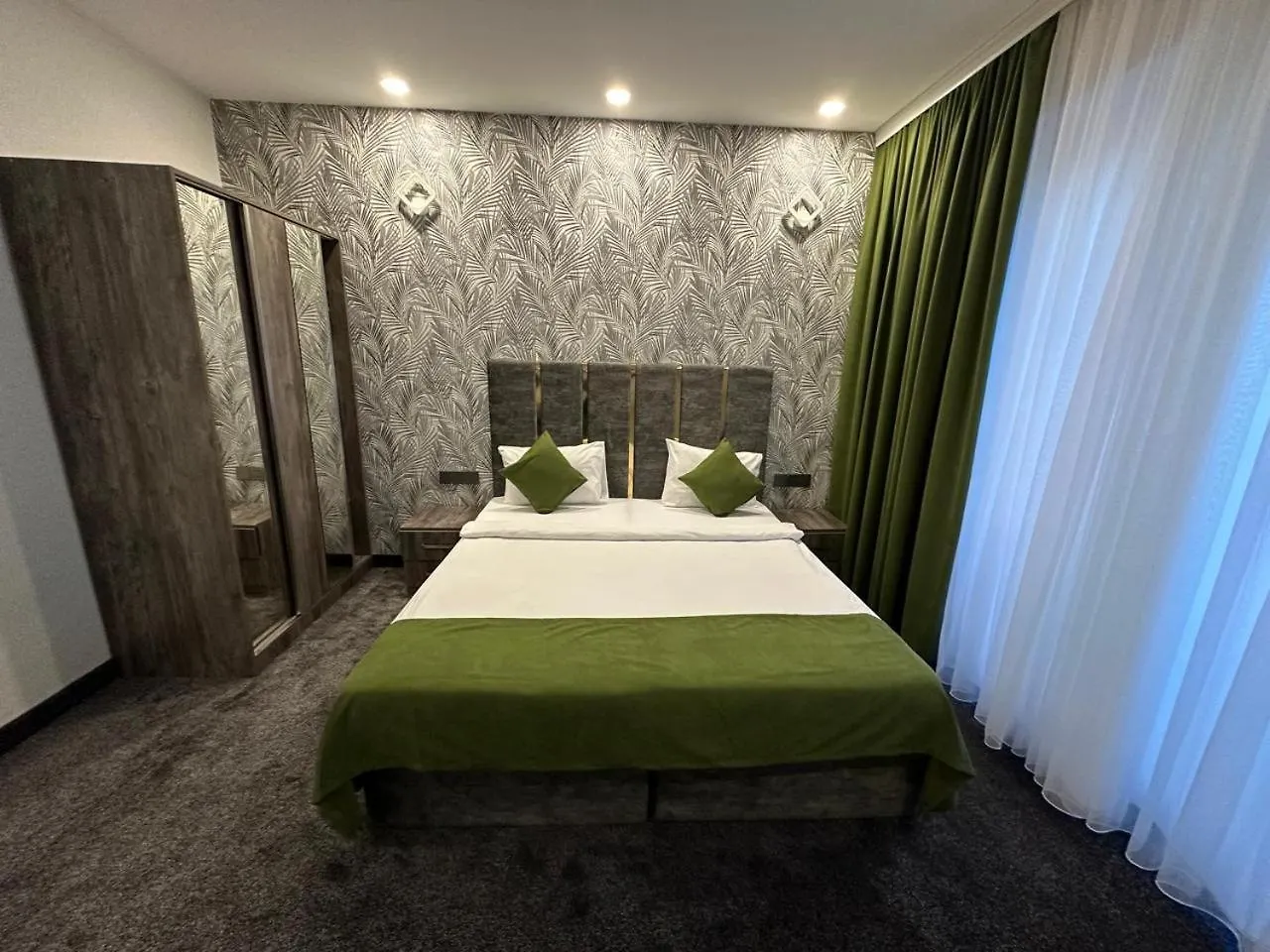 Sunrise Hotel Baku